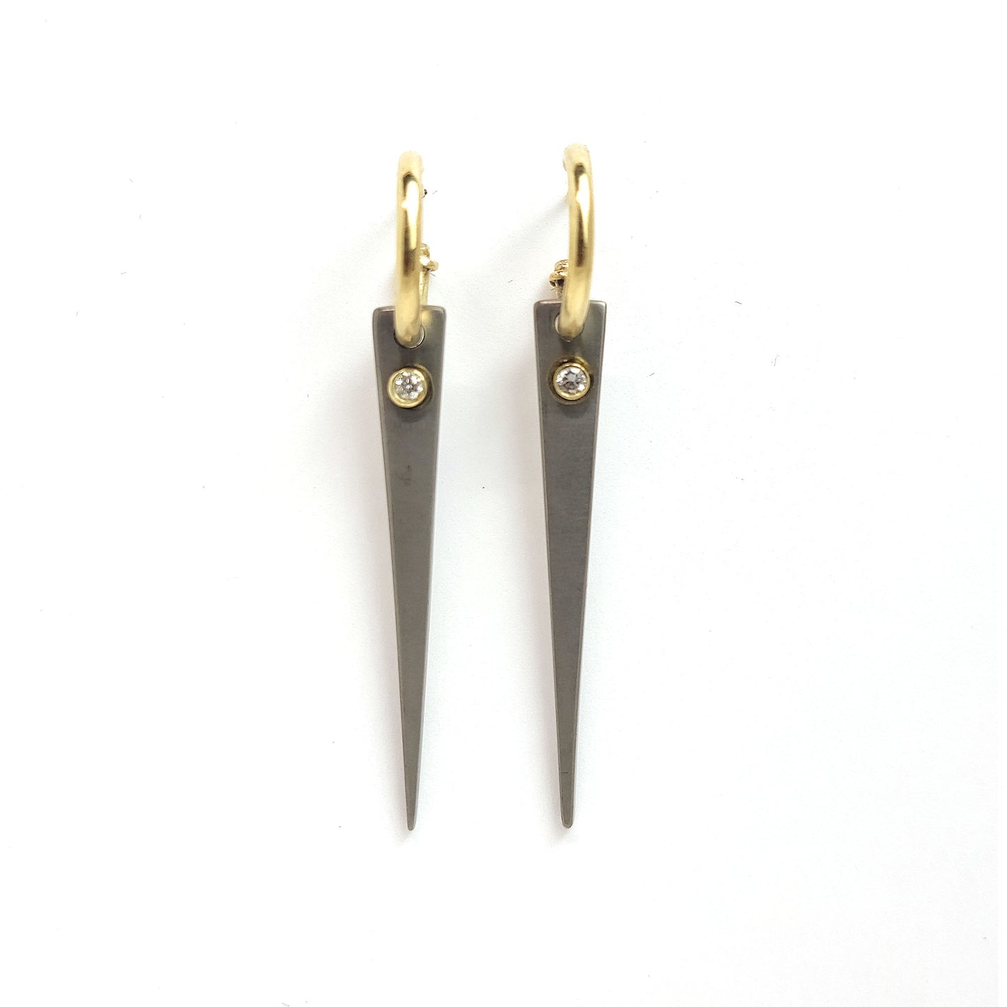 AA-Earrings Loop - diamonds