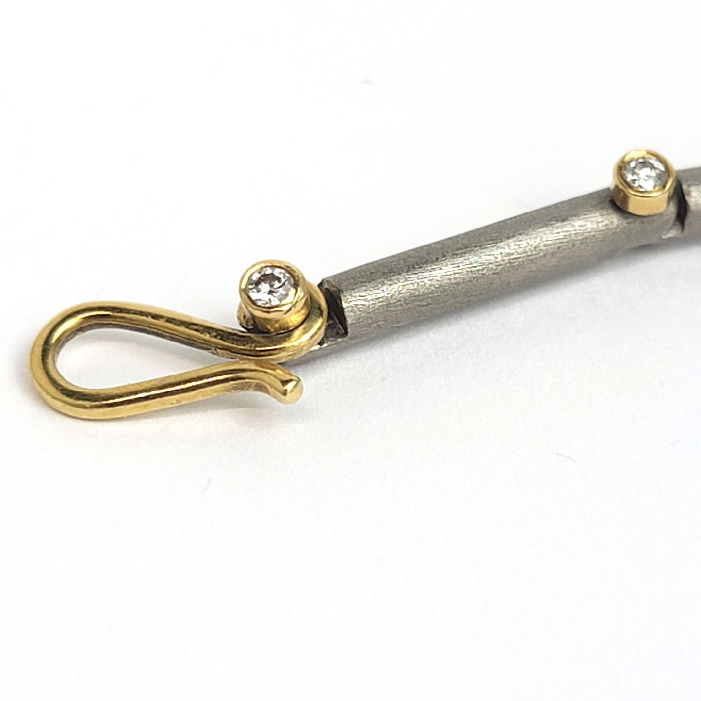 Titanium Bracelet Chain - Diamonds