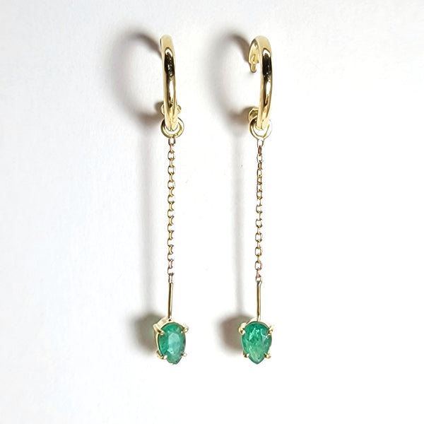 Earrings Loop with Emeralds in Gold