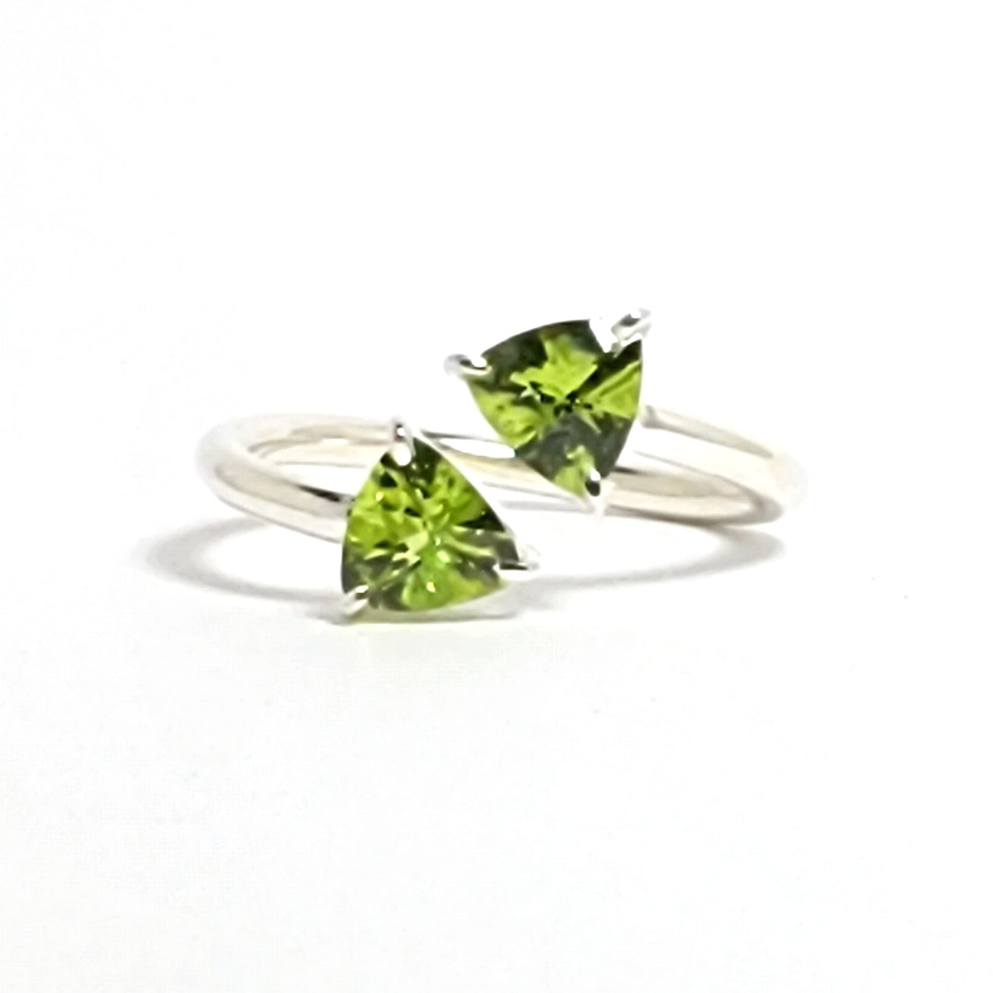 Trillion Peridot Silver ring