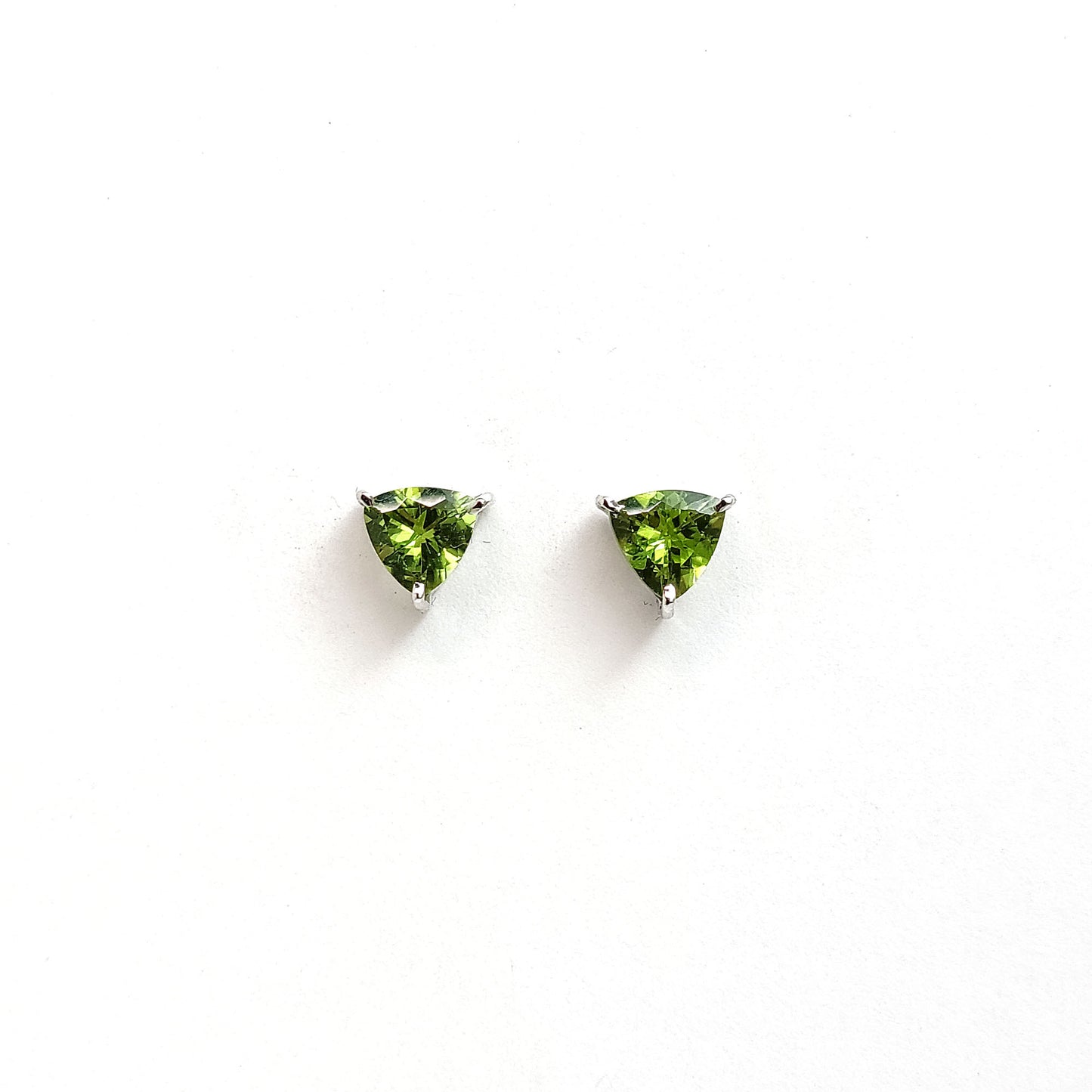 Earrings sterling solitaire - Peridot