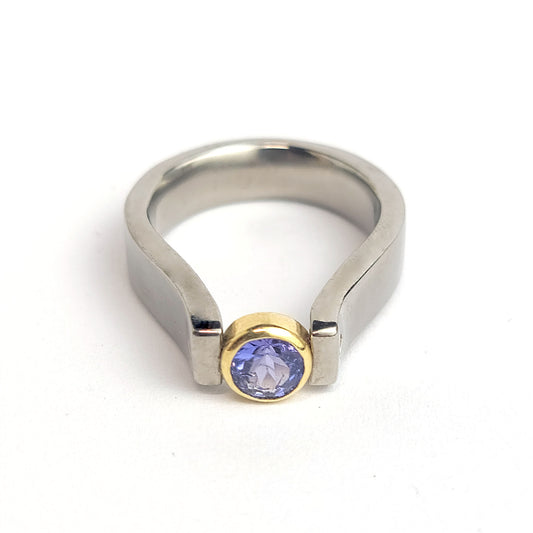 Titanium ring - Tanzanite