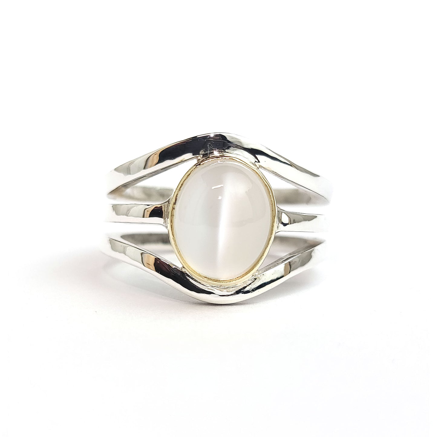Feldspar Cabochon ring with chatoyance