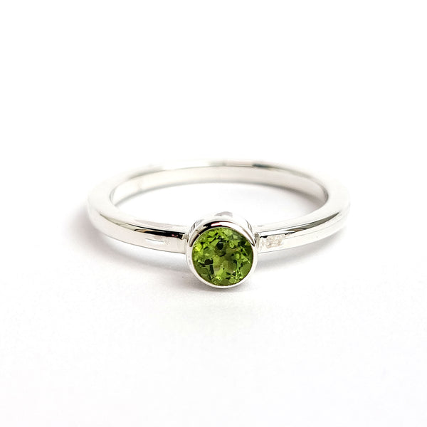 Bezel Sterling Silver Ring - Peridot