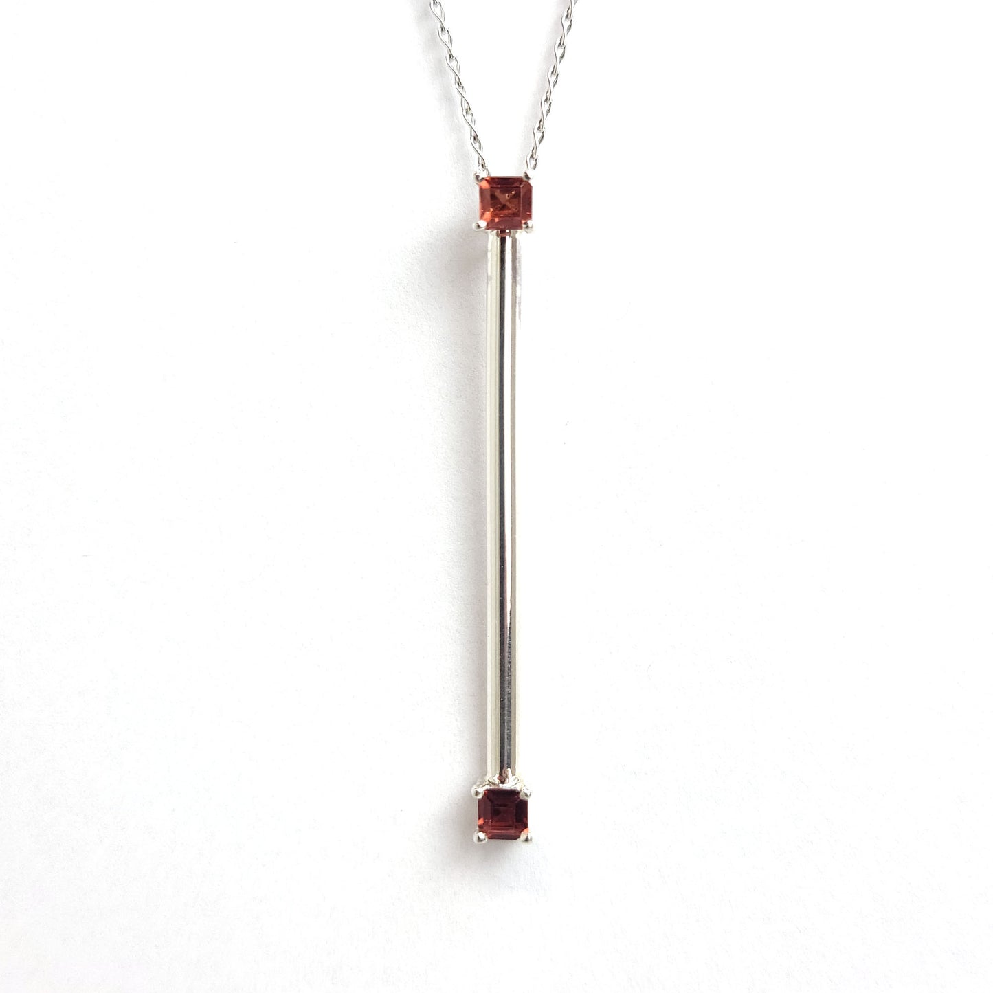 Silver Twins Garnet - Square