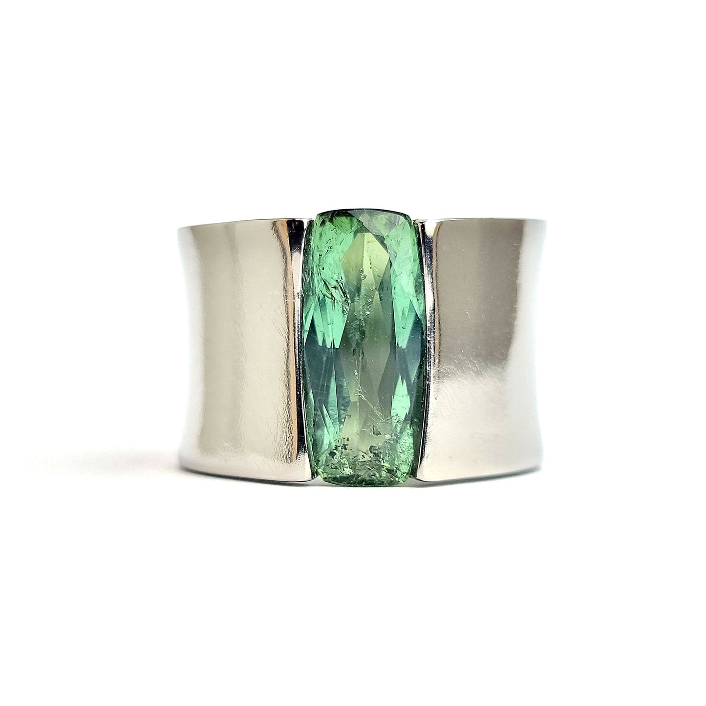 Titanium ring - Green Tourmaline