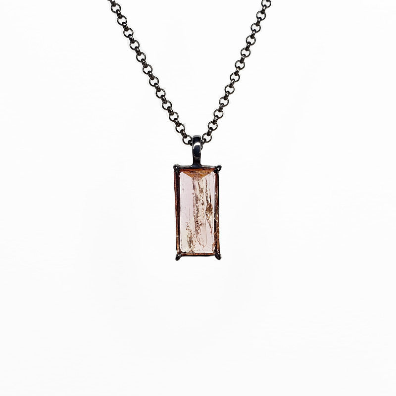 Solitaire Imperial Topaz Oxidized Silver