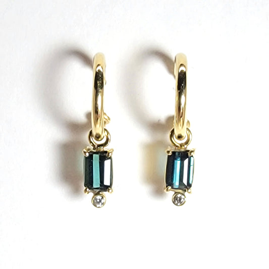 Earrings  Loope Green Tourmaline and Diamonds in 18k Gold