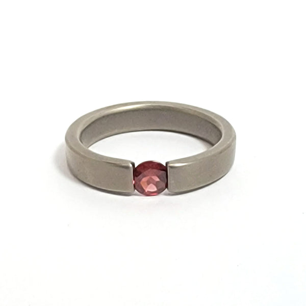 Titanium Ring with Garnet