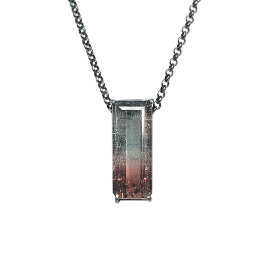 Solitaire Bicolor Tourmaline Oxidized Silver